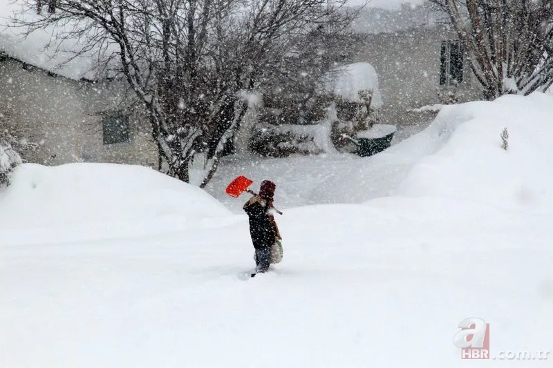 📣 Kar tatili olan iller peş peşe açıklandı: 10-11 Mart hangi illerde okullar tatil edildi? SON DAKİKA HABERLER 8