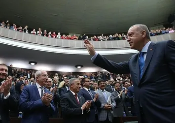AK Parti'de kongre süreci başladı: Başkan Erdoğan imzaladı