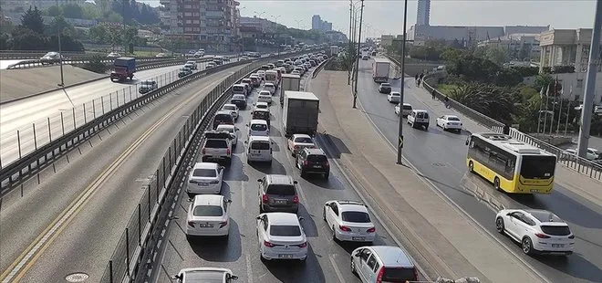Son dakika: İstanbul’da haftanın ilk gününde trafik yoğunluğu yaşanıyor