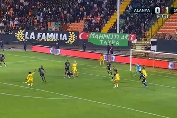 Aslan'ın genç yıldızı sahnede