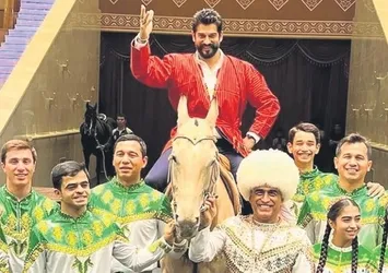 Kuruluş Osman ata toprağında! Dizi ekibi Türkmenistan’ı ziyaret etti