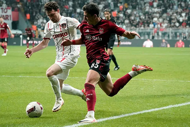 Beşiktaş sahasında Gaziantep FK’yı 2-0 mağlup etti