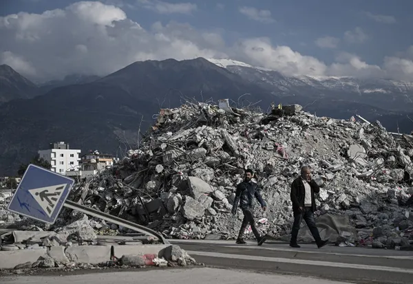 bakanligin-iskenderunda-kentsel-donusum-karari-danistaydan-boyle-dondu-arsalar-degerli-diyerek-karsi-cikmislar-1677169083689.jpg Bakanlığın 'İskenderun'da kentsel dönüşüm' kararı Danıştay'dan böyle döndü! 'Arsalar değerli' diyerek karşı çıktılar - 6