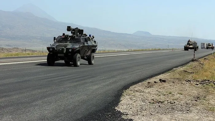 valilik-duyurdu-hakkaride-15-gunluk-yasak-1663346339948.jpg Valilik duyurdu! Hakkari'de 15 günlük yasak - 1