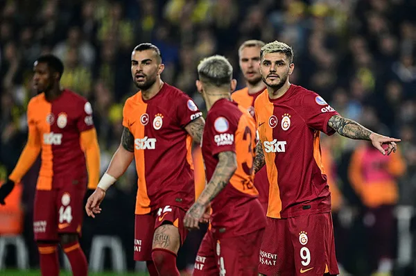 galatasaraya-ara-transfer-bombasi-felipe-melo-referans-oldu-1704382249204.jpg Galatasaray'a ara transfer bombası! Felipe Melo referans oldu - 3