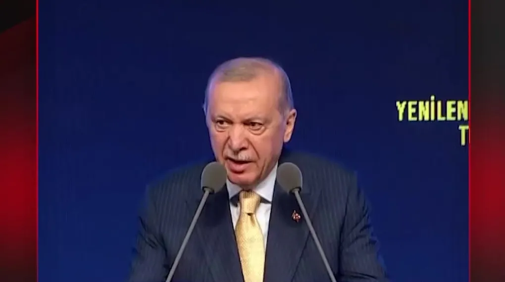 “ANA MUHALEFETİN GÜNDEMİ KOLTUK KAVGASI”
