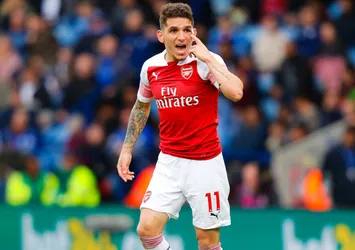 Galatasaray 6 numara transferini bitirdi! Lucas Torreira ile 3+1 yıllık sözleşme... Lucas Torreira kimdir?
