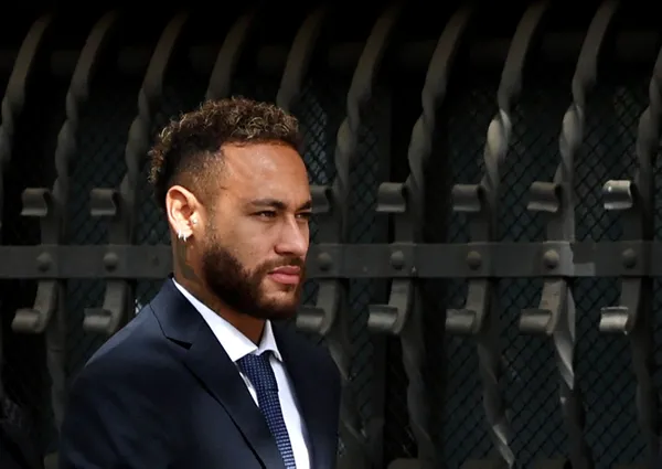 Neymar'ın Barcelona macerasında usulsüzlük davası! - 5