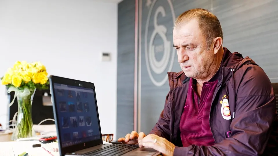 Galatasaray'da Fatih Terim listeyi hazırladı! İşte gidecek ve gelecek oyuncuların listesi