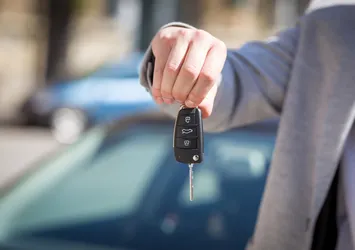 İkinci el oto satıcılarına uyarı