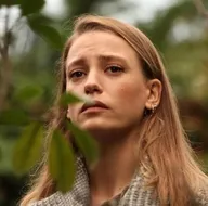 Serenay Sarıkaya’dan kadın takipçilerine KADES çağrısı