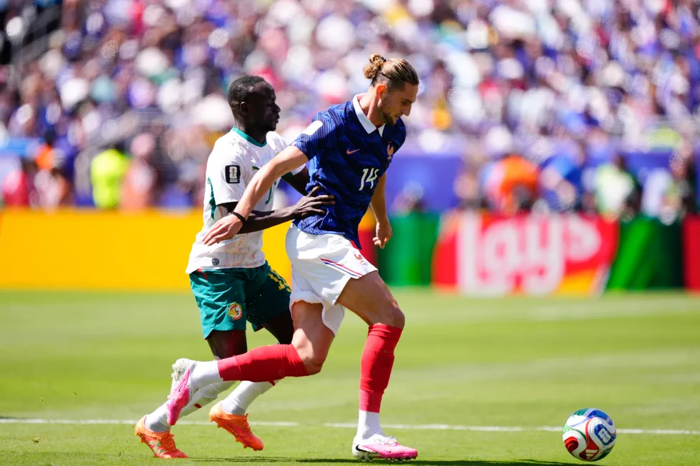Horozlar hata yapmadı! Fransa Senegal engelini kayıpsız geçti - 1