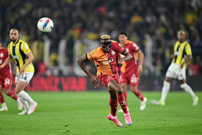 canli-ztkda-dev-derbi-fenerbahce-galatasaray-1743621407192.jpeg (Foto: AA)