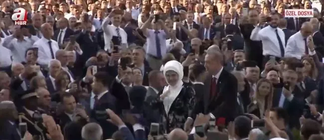 azinliklar-ak-parti-ile-kazanimlar-elde-etti-baskan-erdoganin-azinlik-sevgisi-kasimpasada-basladi-1683276842317.jpg