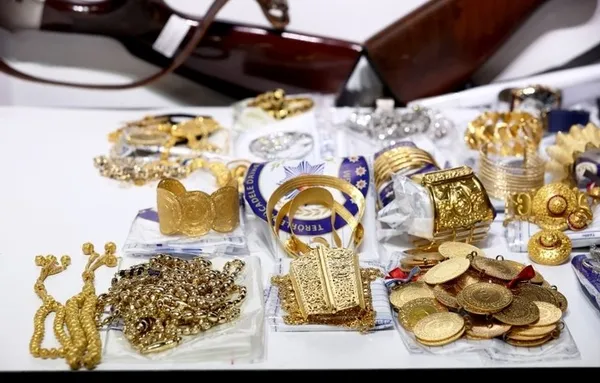 Demir Yumruk Operasyonu’nda yeni gelişme! 10 kişi çıkarıldıkları mahkemece tutuklandı