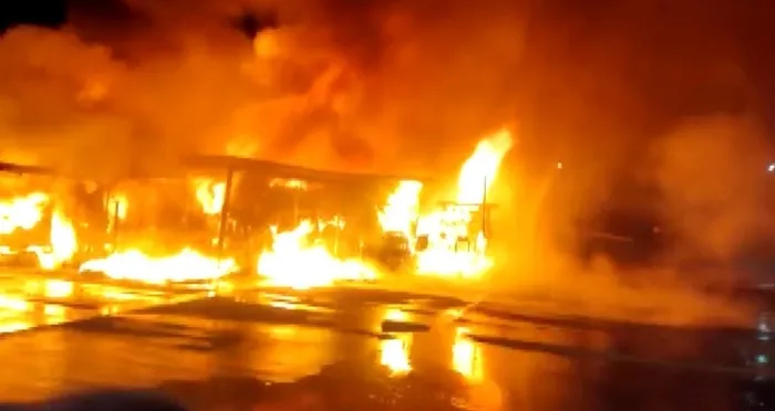 Kahramanmaraş’ta akaryakıt istasyonu yanında korkutan yangın - 2