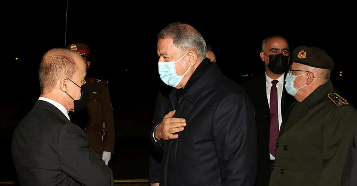 Milli Savunma Bakanı Hulusi Akar Erbil'de