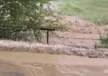 Kırşehir'in Toklümen köyünde sel felaketi: 3 ev tahliye edildi