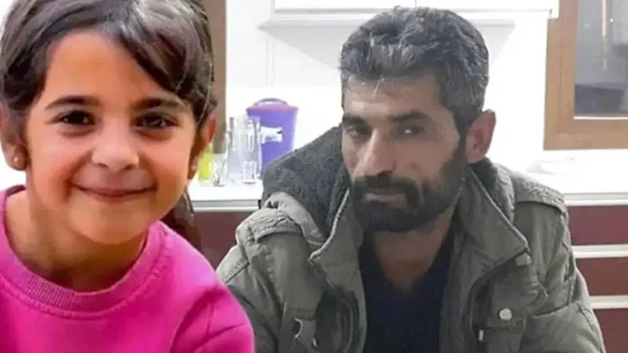 narin-guranin-cansiz-bedenini-saklayan-nevzat-bahtiyarin-aracinin-olay-gunu-goruntuleri-kamerada-1732640083888.jpeg Narin Güran'ın cansız bedenini saklamıştı! Nevzat Bahtiyar'ın aracı olay yerine böyle gitmiş - 1