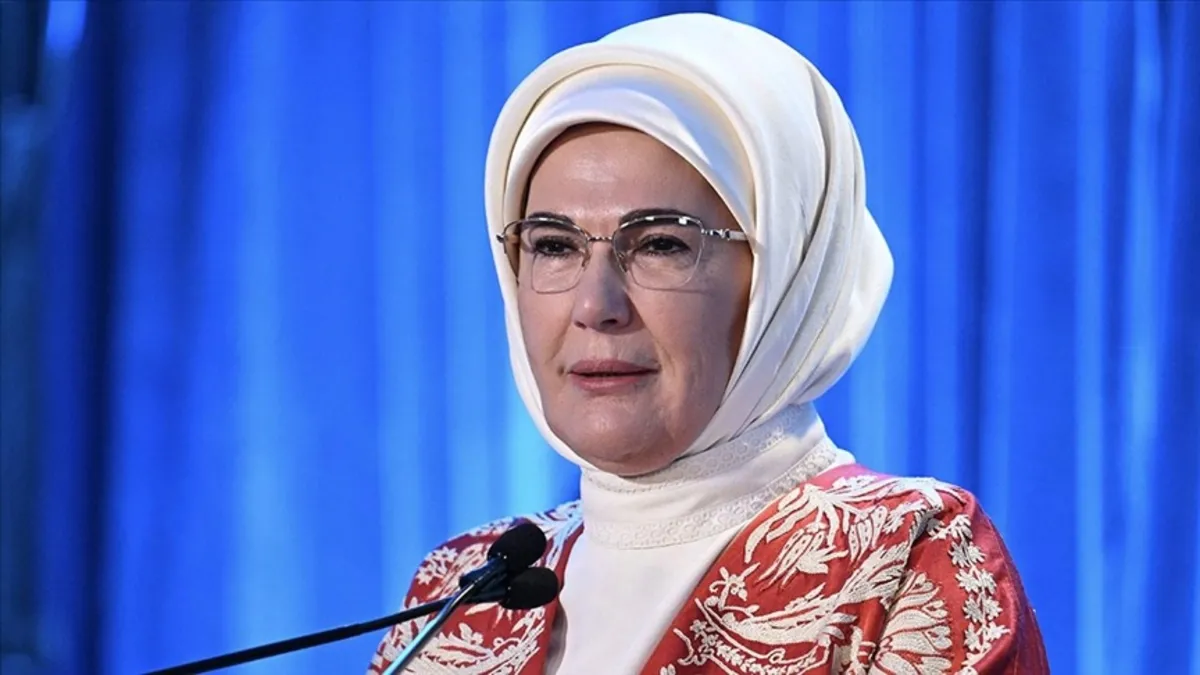 Emine Erdoğan'dan kadınlara mesaj: Emeğimizle şekillenen yarınlara inanıyorum