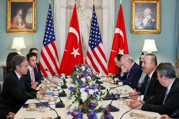 disisleri-bakani-mevlut-cavusoglundan-f-16-ve-turkiyenin-kuresel-gucu-hakkinda-flas-aciklama-etkimizi-sinirlam-1674114640503.jpg Dışişleri Bakanı Mevlüt Çavuşoğlu'ndan F-16 ve Türkiye'nin küresel gücü hakkında flaş açıklama! Etkimizi sınırlamak olmaz - 9