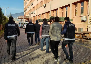 Son dakika: FETÖ'ye 9 ilde operasyon!