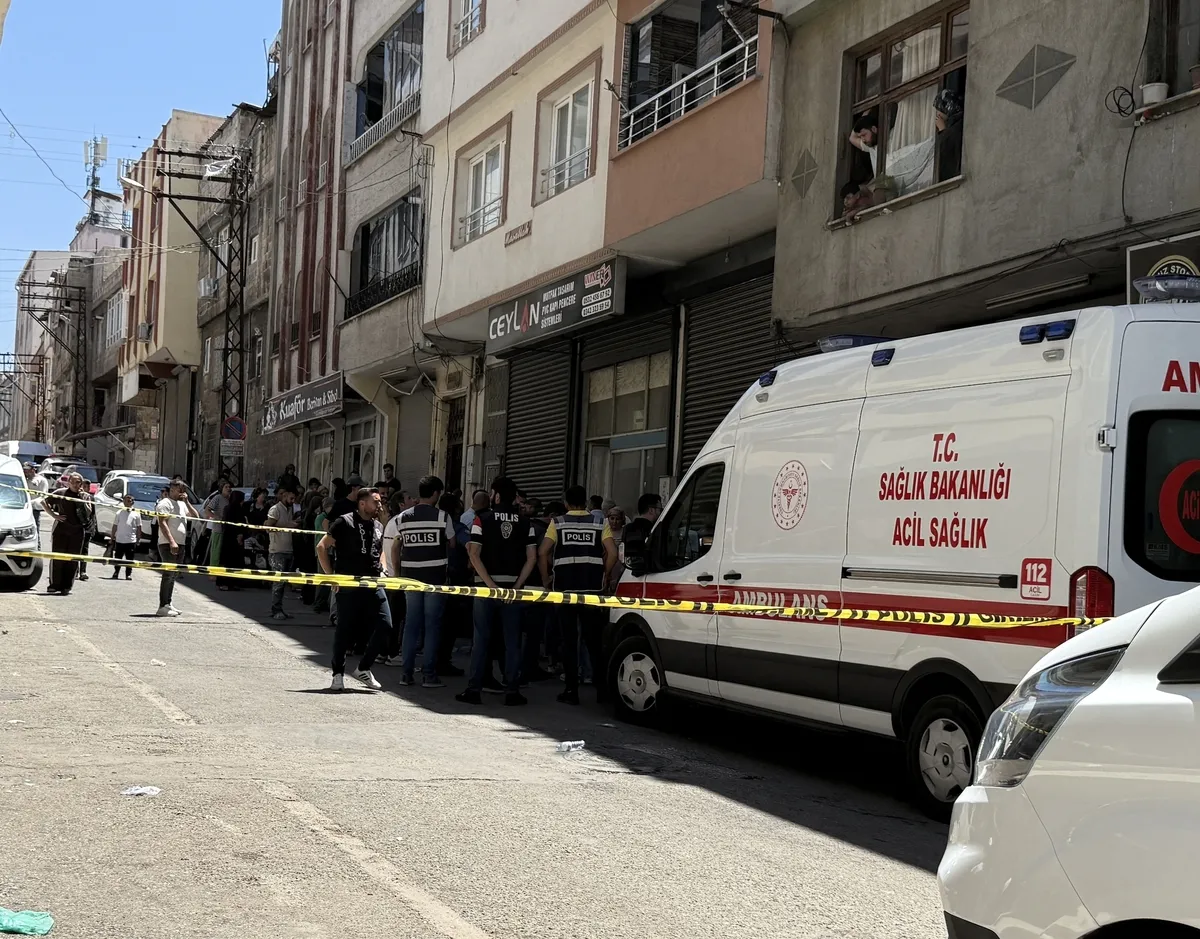 Cezaevinden izinli çıktı! Eski eşini bıçaklayarak öldürdü, ardından kendini astı - 2
