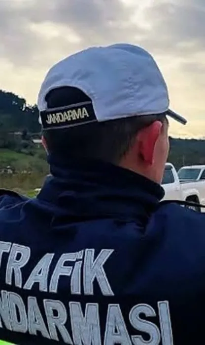 Kurallara uymayan sürücüye 202 bin TL ceza