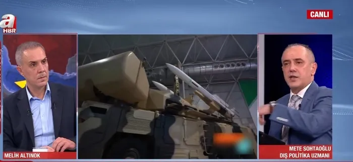 abd-hamaneyi-kacirma-plani-mi-yapiyor-irandan-lincoln-gemisine-karsi-tatbikat-hazirligi-1769476824971.jpg Fotoğraf: A Haber - Ekran Görüntüsü