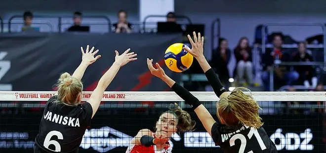 Son dakika: Türkiye A Milli Kadın Voleybol Takımı Almanya’yı yendi