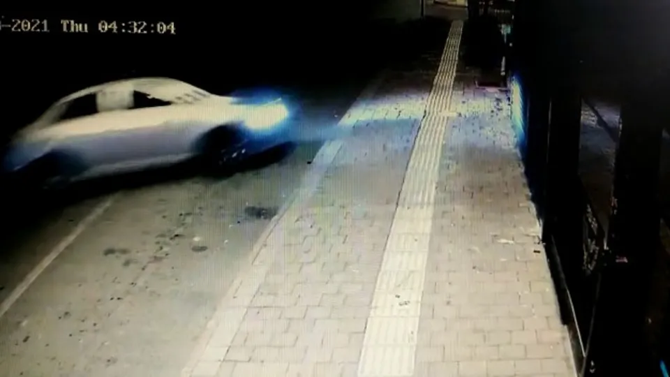 İş yeri sahibi görüntüleri izleyince kendini tutamadı! Facianın eşiğinden dönüldü