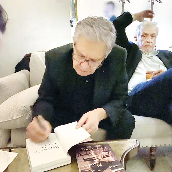 Zülfü Livaneli’nin konserinde koronavirüs şoku! Herkese bulaşmış olabilir - 2