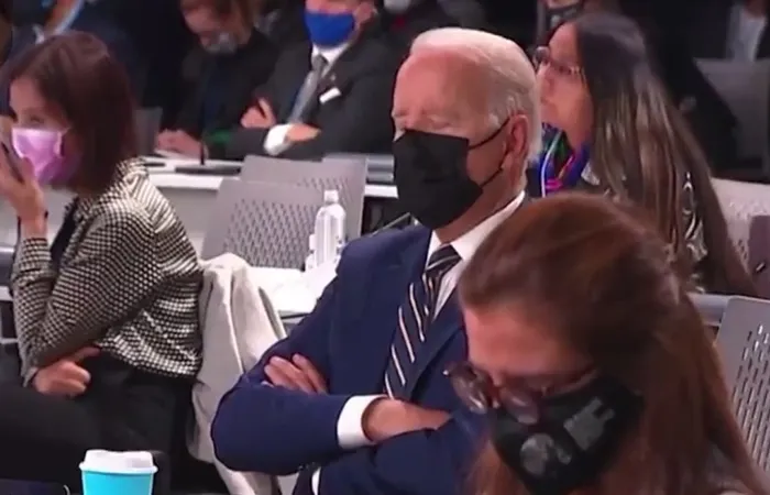 ABD Başkanı Joe Biden Glasgow’da 30 saniye uyudu! İşte o anlar...