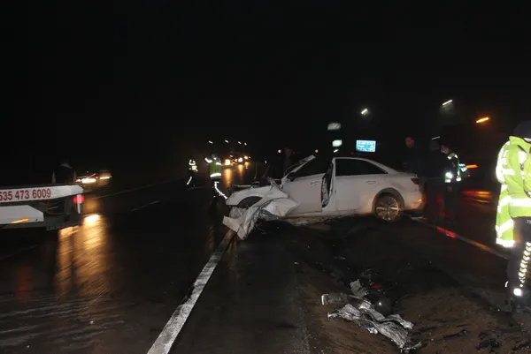 1641791649399.jpg Çanakkale'de feci kaza! 5 kişi hayatını kaybetti - 2