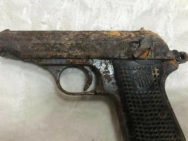 Son dakika: PKK’ya ağır darbe! Tunceli’de teröristlere ait 12 sığınak imha edildi