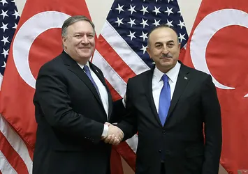 Çavuşoğlu, Pompeo ile görüştü
