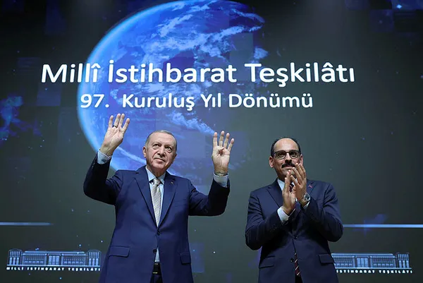 mit-akademisi-kuruldu-milli-istihbarat-teskilati-baskani-ibrahim-kalin-devlete-millete-yapilan-ihanetler-cezas-1704894468222.jpg MİT Akademisi kuruldu! Milli İstihbarat Teşkilatı Başkanı İbrahim Kalın: Devlete millete yapılan ihanetler cezasız kalmayacak - 3