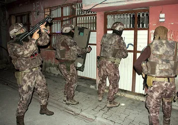 Sakarya'da DEAŞ operasyonunda 7 tutuklama