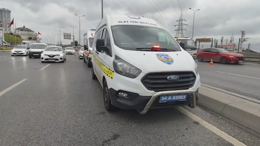 kaygan-yol-faciaya-donustu-motosiklet-surucusu-hayatini-kaybetti-1773939917996.jpg Kaygan yol faciaya dönüştü: Motosiklet sürücüsü hayatını kaybetti - 2