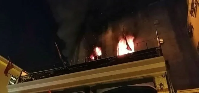 Kadıköy’de muhasebe ofisinde yangın!