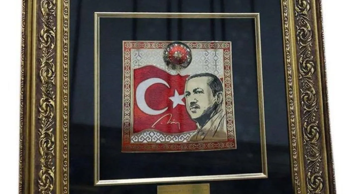 Cumhuriyet’in 102. yıl dönümünde Bahçeli'den Başkan Erdoğan'a anlamlı hediye