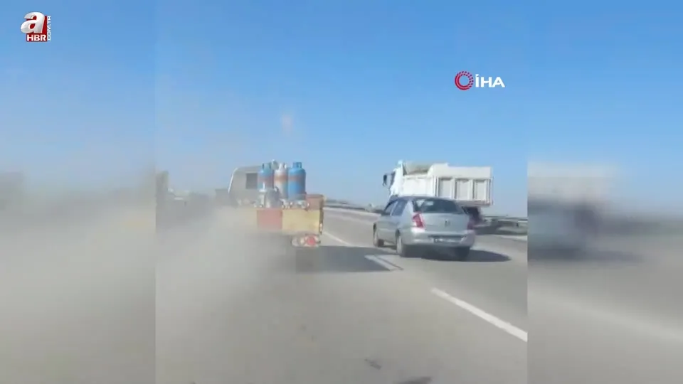 Bursa’da tüp kamyonunun lastiği patladı! Korku dolu anlar kamerada