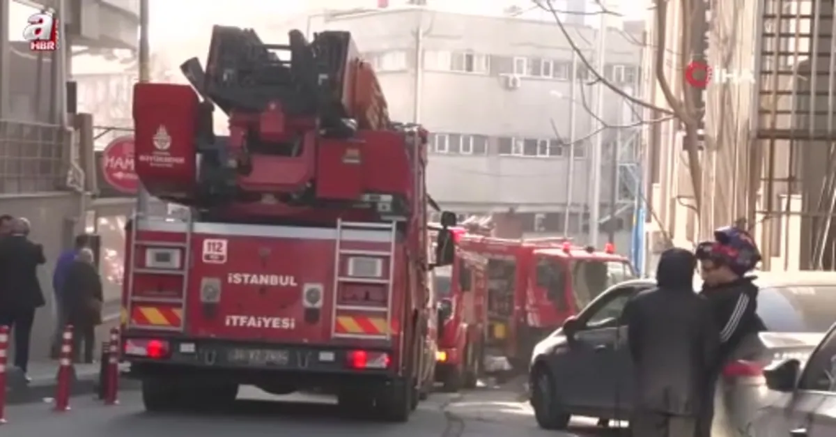 Bayrampaşa Kaymakamlığı'nda yangın paniği