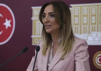CHP'de Aylin Nazlıaka kararı
