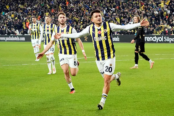 kanarya-kadikoyde-3-puani-almayi-bildi-fenerbahce-2-1-ankaragucu-mac-sonucu-1706464875988.jpg Kanarya Kadıköy'de 3 puanı almayı bildi! Fenerbahçe 2-1 Ankaragücü (MAÇ SONUCU) - 2