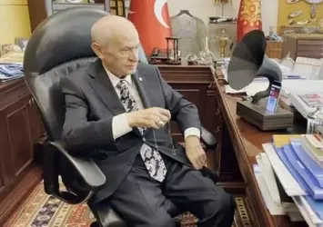 MHP lideri Devlet Bahçeli'den Başkan Erdoğan'a adaylık çağrısı: 2028'de görevine devam etmeli
