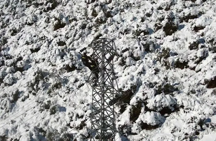 Enerji ve Tabii Kaynaklar Bakanı Fatih Dönmez: Isparta'nın kalan 7 köyüne de elektrik verildi - 3