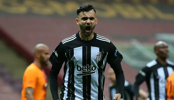 transferin-gozdesi-rachid-ghezzal-leicester-city-antremaninda-ghezzal-hangi-takima-gidecek-galatasaray-mi-besiktas-mi-1626893240855.jpg Transferin gözdesi Rachid Ghezzal Leicester City antremanında! Ghezzal hangi takıma gidecek? Galatasaray mı Beşiktaş mı? - 1