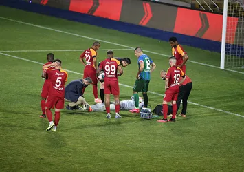 Çaykur Rizespor maçında sakatlanan Muslera'da 2 kırık tespit edildi