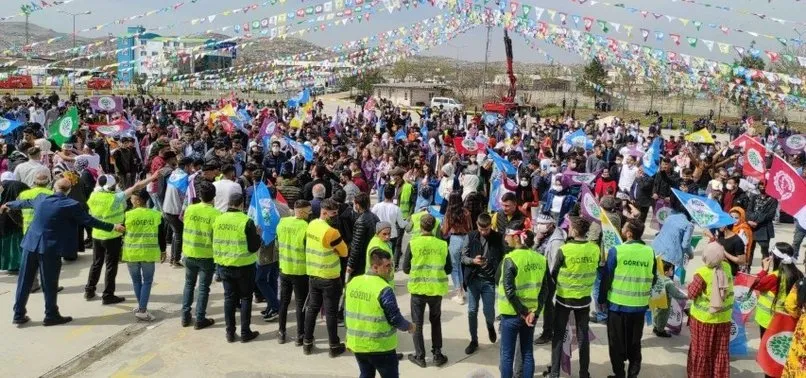 Polis Nevruz kutlamalarında terör propagandasına geçit vermedi